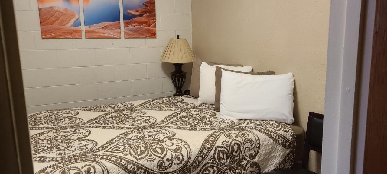 Red Rock Motel And Dam Motel Page Dış mekan fotoğraf
